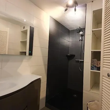 Duplex Face Au 아파트 세브리에